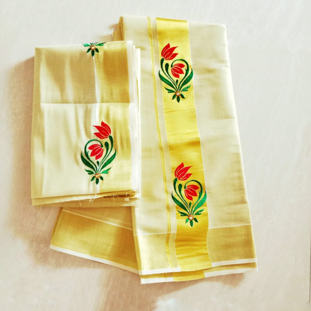 Kuthampully Embroidery Set Mundu